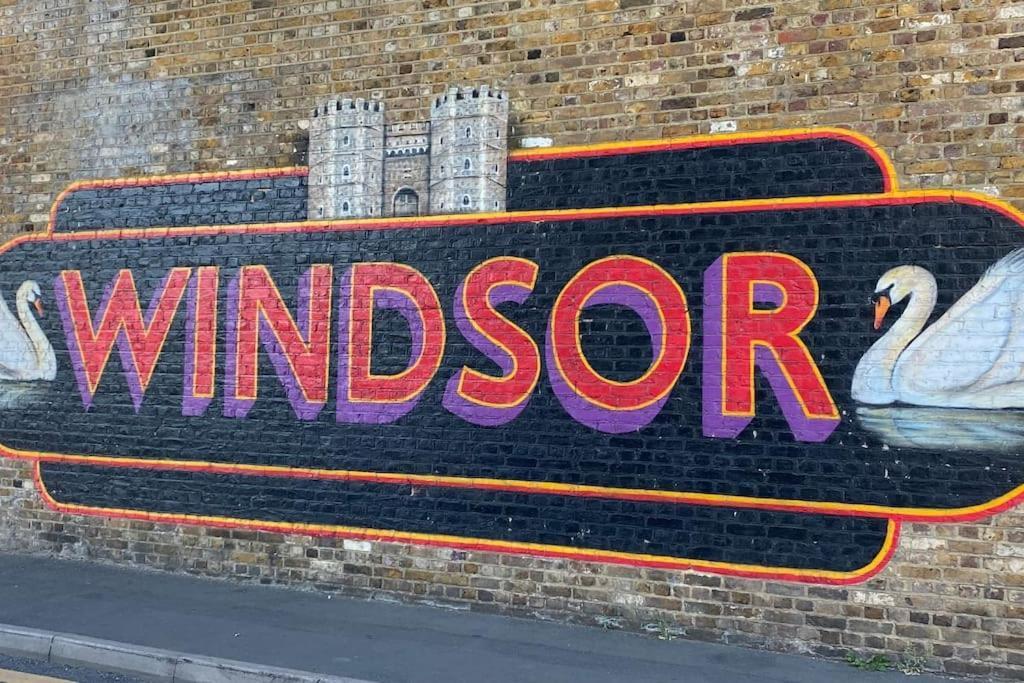Windsor Cottage: Cosy, Charming, Full Of Character Kültér fotó