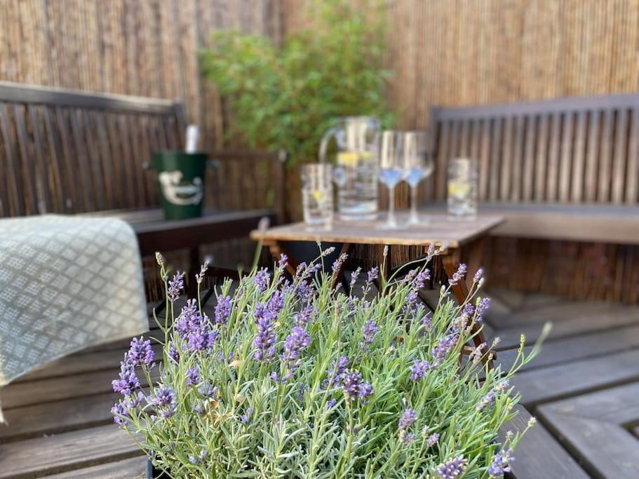 Windsor Cottage: Cosy, Charming, Full Of Character Kültér fotó